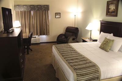 Standard King Photo 2